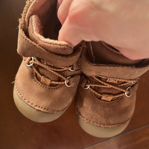 Stride Rite 5.5M - Picture 2 of 4